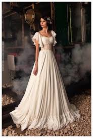 My dress… stella york, in a moscato colour. Lord Of The Rings Style Wedding Dresses Google Search Vestido Casamento Civil Vestido De Noiva Renda Vestido De Noiva