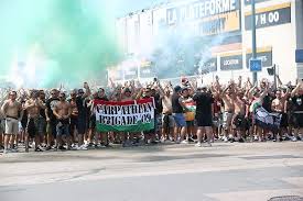 A két csapat eddigi találkozóin kilenc portugál. Magyarorszag Portugalia 2016 06 22 Hungarian Ultras