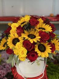 Maybe you would like to learn more about one of these? Daisy S Flowers 133 Photos 41 Reviews Florists 630 Cherry Ave Long Beach Ca Phone Number Yelp