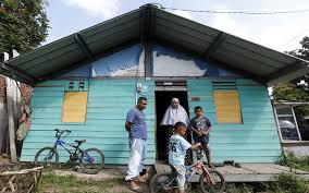 Tsunami melanda pulau nias pada 26 desember 2004. Hari Ini 16 Tahun Tsunami Aceh Mengenang Bencana Di Tengah Pandemi Kabar24 Bisnis Com