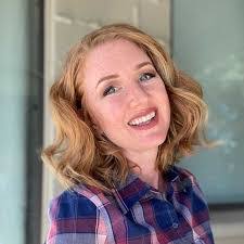 Jennifer Southall's Instagram, Twitter & Facebook