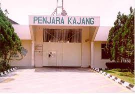 Menyelusuri di sebalik tirai besi. Barang Yang Lepas Mesti Dikenang Datuk Dr Sabirin Ja Afar Saksi Hukuman Gantung Sampai Mati