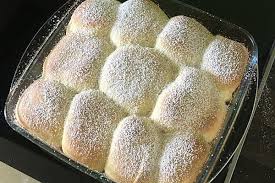 Buchteln Nach Osterreichischem Rezept Von Mrsflury Chefkoch Osterreichische Rezepte Buchteln Rezept Hefekuchen Rezept