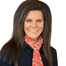 Amanda Folmar's Instagram, Twitter & Facebook