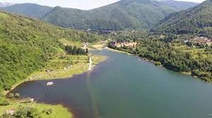 8 camere, maxim 20 persoane. Poiana Marului Caras Severin Youtube
