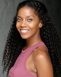 Lena Everett's Instagram, Twitter & Facebook