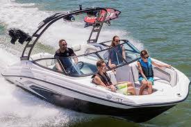 Water sports enthusiasts, anglers, families and recreational boaters all have different needs for a boat. Best Boat Brands Boats Com