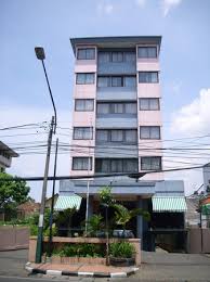 Pick up dan drop off hanya sekitar hotel di kuala lumpur (tidak termasuk penjemputan. Hanya Transit Untuk Bersantai 4 Jam Ulasan Hotel Royal Merdeka Bandung Indonesia Tripadvisor