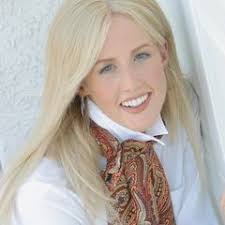 Carrie Proffitt's Instagram, Twitter & Facebook