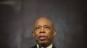 Tennessee lawmaker introduces bill to add statue of Dolly Parton to state  capitol grounds