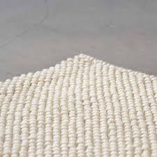 Ultime élément d'une décoration chaleureuse et raffinée dans votre salon ➤ alinea, la marque lifestyle et déco aux accents méditerranéens. Tapis Ecru Laine Enredada