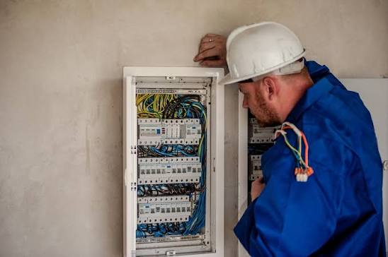Fuse box installer in Chislehurst