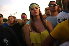 Le commentateur rauf khalif suivra aujourd'hui de l'intérieur du stade via le premier bnmax et le deuxième bn max ii sur le nouveau yalla shout, de tunisie, qualifié. The Lovely Ladies At The World Cup Football Fans Womens Football Attractive Women