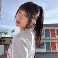 Mickey_Weblume🌼🌼🌼 (@mchl0_0)