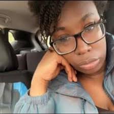 Does planet fitness still serve pizza?