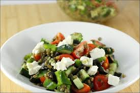 Salade De Lentilles A La Feta Happy Papilles Recette Salade De Lentilles Salade Recette Salade Lentilles