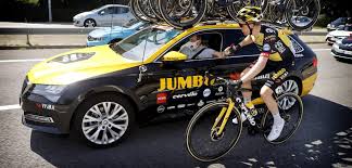 Robert gesink était dans le colorado, à boulder, quand il a chuté à l'entraînement, a révélé lundi. Kuss En Kruijswijk Jagen Op Goed Klassement In Criterium Du Dauphine Wielerflits