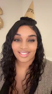 Tara Kidd Rosschile (@TaraKRosschile)