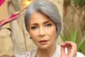 بعد إنتشار صورة تجمع الفنانة المصرية سوسن بدر مع إحدى الوجوه الشابة، هذه الصورة التي. Ø³ÙˆØ³Ù† Ø¨Ø¯Ø± Ù…ÙØ§Ø¬Ø£Ø© ÙŠÙˆØ³Ù Ø§Ù„Ø´Ø±ÙŠÙ ÙÙŠ Ø§Ù„Ù†Ù‡Ø§ÙŠØ© Ø§Ù„Ù†Ù‡Ø§Ø±