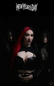 Pin By 𖤐𝔏𝔞𝔲𝔯𝔶𝔫 𝔗𝔞𝔶𝔩𝔬𝔯𖤐 On Bl D L Love New Years Day Band Women Of Rock Ashley Costello