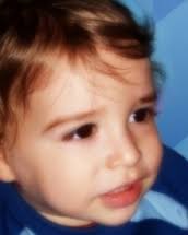 Sunt de mare ajutor în acest caz jucăriile speciale pentru gingii și inelele cu efect de răcire. Eruptia Dentara Simptome Diagnostic Tratament