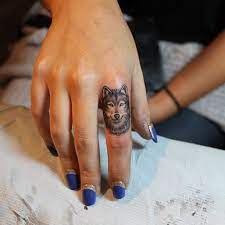 25 Small Tattoo Ideas For Girls Fingers Finger Tattoos Tattoos Tattoos For Women