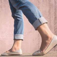 Shop with afterpay on eligible items. Amazon Com Dr Scholl S Ultrasoft Leather Insoles For Flats Women S 6 10 All Day Comfort With Massaging Gel Plus A Real Leather Surface Health Personal Care