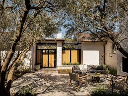 We would like to show you a description here but the site won't allow us. Wood And Black And White Stylish Modern Home Overlooking The Pier In California Photos Ideas Design