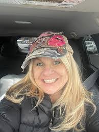 Michelle Baran's Instagram, Twitter & Facebook