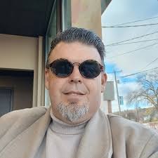 Am single and beyond satisfied and yet nothing. Oh yeah, modern western  women don't reciprocate...that's why