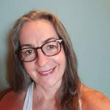 Jeanette Gilliland's Instagram, Twitter & Facebook