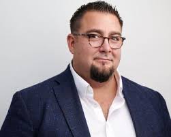 Nuveen Hires Industrious to Manage Portfolio-Wide Branding