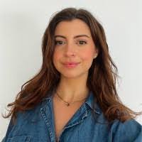 Christi Webb's Instagram, Twitter & Facebook