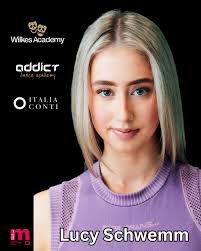 Introducing Miskin Graduate Eliza Minkowich! Congratulations to Eliza who  is very excited to be joining the team at Wilkes Academy this September. We  wish you the very best of luck Eliza and