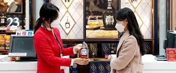 Itu artinya, data bisa ditransfer dengan kecepatan mulai dari 106, 212, hingga 424 kilobit per detik. Shopping Dufry