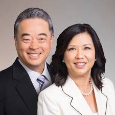 Damon Key attorneys and staff represented our firm at the King's Runner 10k  today!