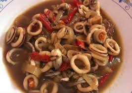 Tidak perlu harus selalu digoreng, resep tumis cumi saus tiram tumis cumi sederhana ini pasti menjadi favorit keluarga. Resep Masakan Cumi Cumi Sederhana