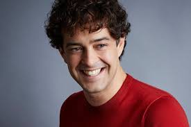 Lee Mead unveils solo tour dates for autumn 2023