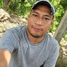 Mientras tanto en las Calles de San Salvador #OldSchool #RatRod #TodoMotor