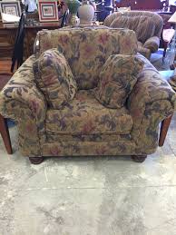 Add Color And Character In Your Home With Our Floral Charles Schneider Chair 185 Buy Online At Mkconsignment Com Mk Consig Things To Sell Decor Furniture