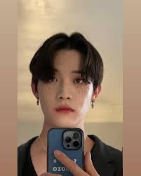 이반(Ivan Lee) (@ivanleemusic) • Instagram photos and videos