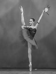 Retrouvez toutes les informations ainsi que les dossiers d'inscription dans la rubrique « concours 2020 ». Concours International De Montpellier Les Espoirs De La Danse