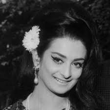 Saira banu, also known as saira bano, is a film actress and the wife of the film actor dilip kumar. 48 Saira Bano Ideas Vintage Bollywood Retro Bollywood Bollywood Actress