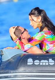 Feb 06, 2021 · hadid and the weeknd were then spotted in soho alongside bella's sister gigi and mom, yolanda, signaling their seals of approval for the relationship. Bella Hadid With Her New Boyfriend Marc Kalman Out In The French Riviera 07 10 2021 Celebmafia