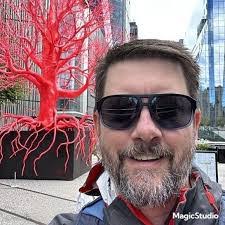 Andrew Holifield's Instagram, Twitter & Facebook