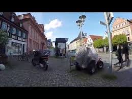 Der historischen stadtkern, in dem unterschiedlichsten baustile vereint sind, lädt zur besichtigung ein: Street View Innenstadt Von Offenburg In Germany Youtube Hauptstrasse Innenstadt Strasse