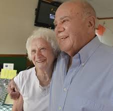 692182_716015-20150807Reunion_5-e1439268639616.jpg?w=905