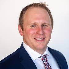 Alex Patterson's Instagram, Twitter & Facebook