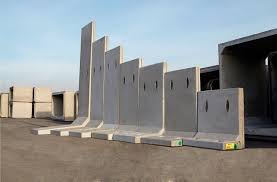 Hanson Extends Precast Range With Retaining Walls Launch Concrete Retaining Walls Concrete Fence Wall Precast Concrete