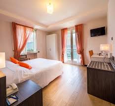 This property is open all year round and has a large covered private parking at a nominal fee. Hotel In Portofino Santa Margherita Ligure Bw Hotel Regina Elena Portofino Santa Margherita Ligure